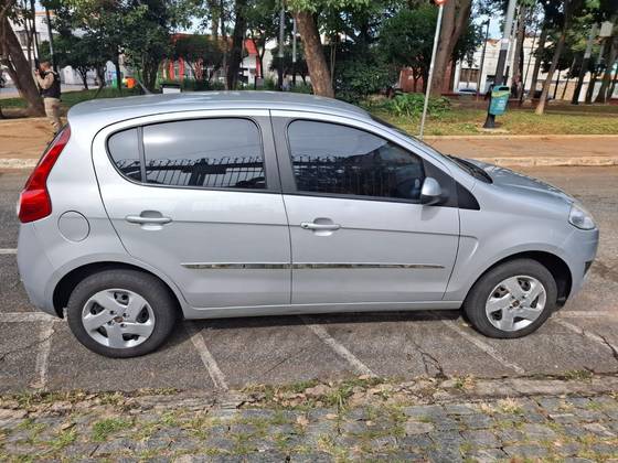 FIAT PALIO 1.4 MPI ATTRACTIVE 8V FLEX 4P MANUAL